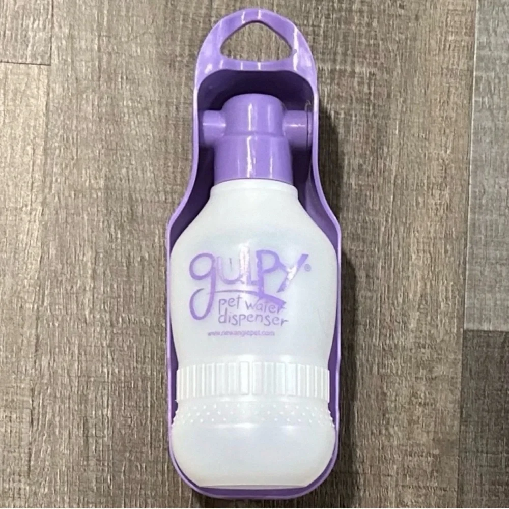 💞 New Gulpy Pet Dog Travel Water Bottle With Dispenser Tray